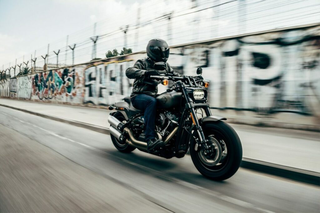 Les casques de moto intelligents peuvent changer notre façon de rouler