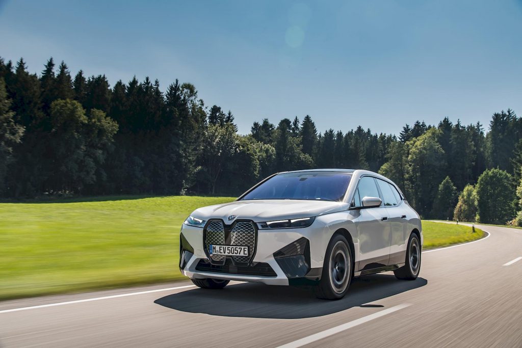 Nouvelle BMW iX : l'examen du premier contact