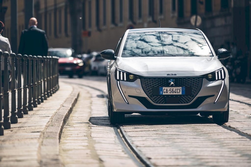 Peugeot e-208 2021 : le bilan avec essai routier
