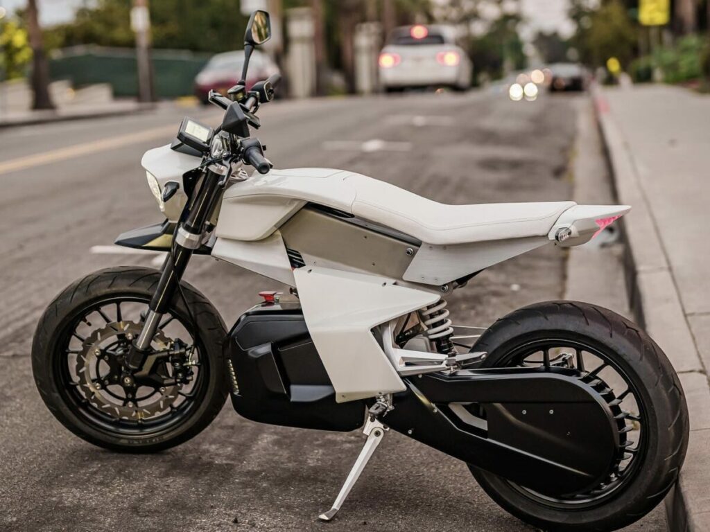 Ryvid Anthem, la moto électrique à la selle réglable