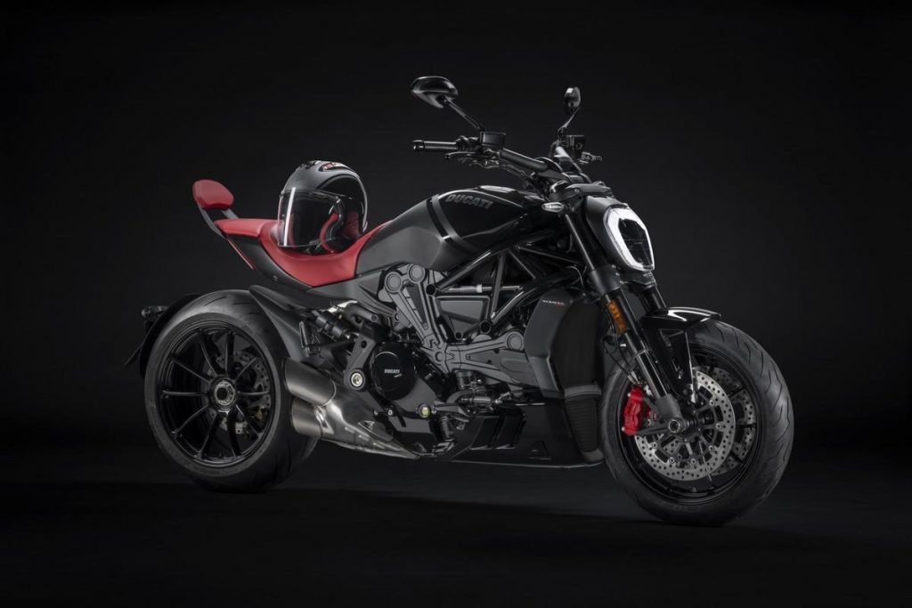 Ducati XDiavel Nera : des performances palpitantes « Black on Black »