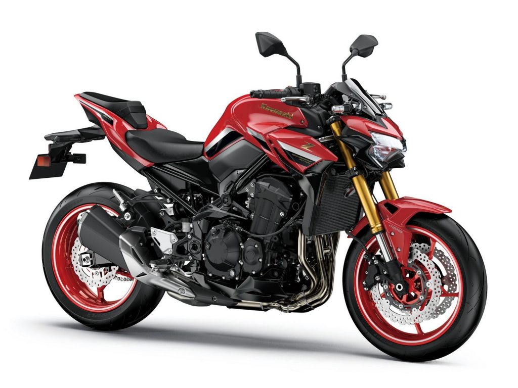Kawasaki Z50th, quatre modèles festifs : Z900, Z650, Z900RS et Z650RS