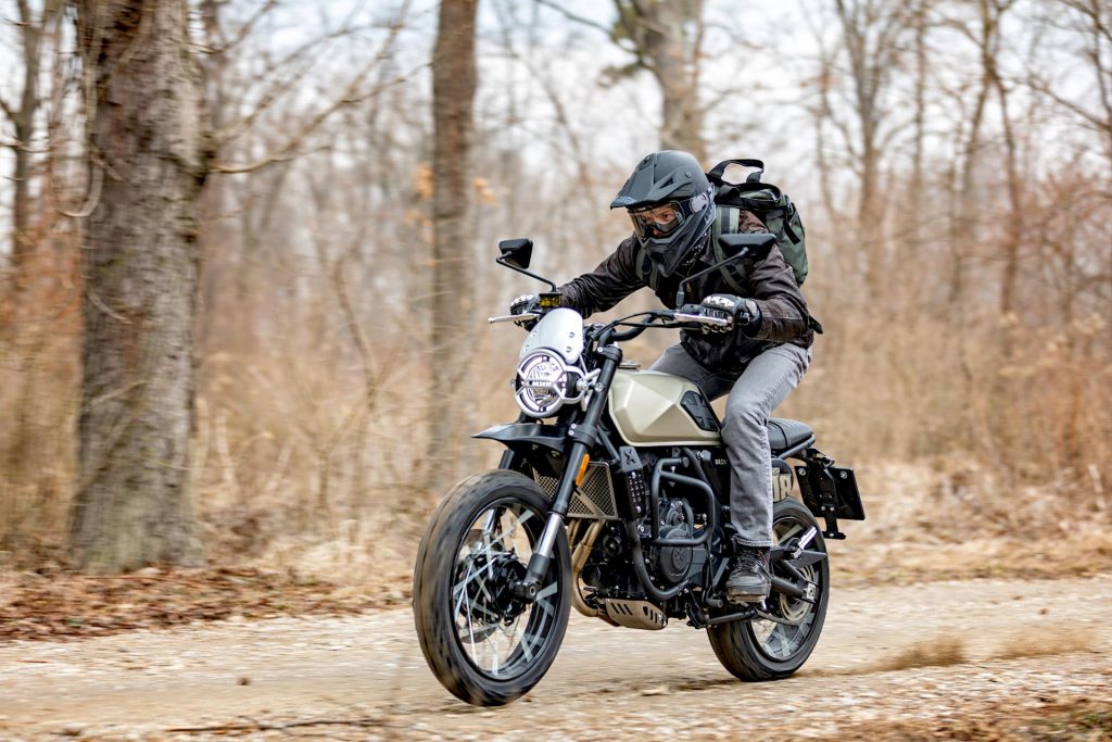 Le nouveau Brixton Crossfire 500 XC est déjà disponible en Italie à un prix attractif