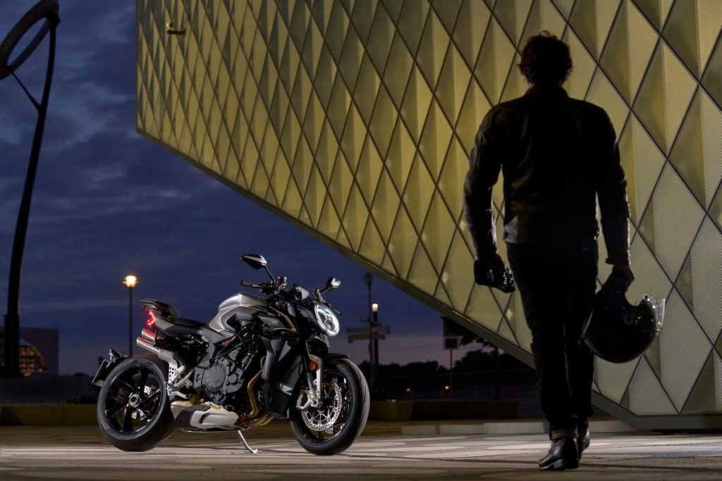 Offres moto MV Agusta 2022 : toutes les promotions de l'été sur deux roues