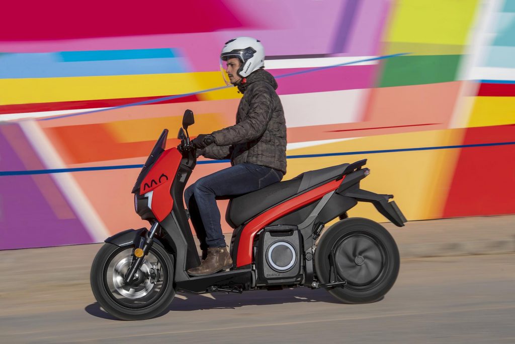 Le scooter électrique Seat Mó eScooter 125 pour 6 250 € en Espagne