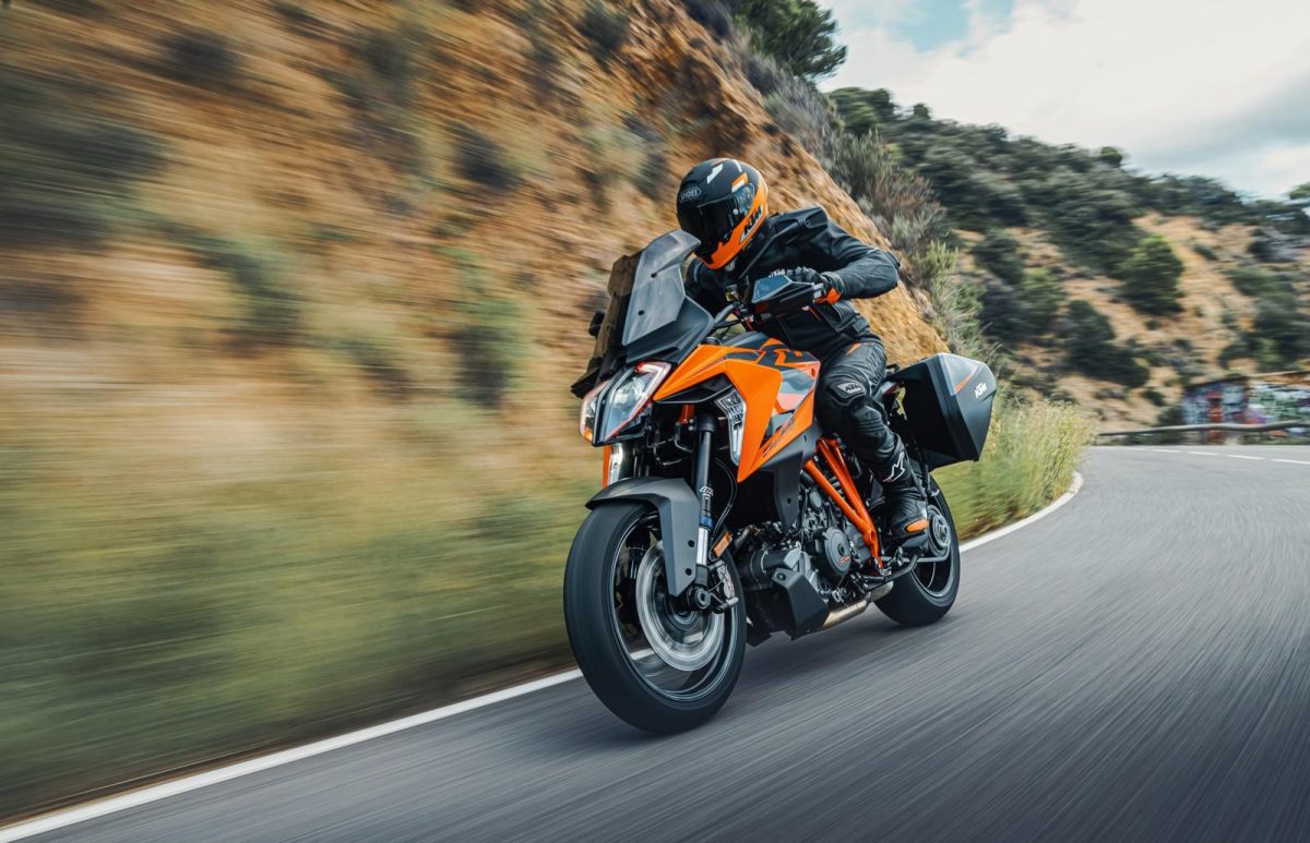 KTM 1290 Super Duke GT 2022