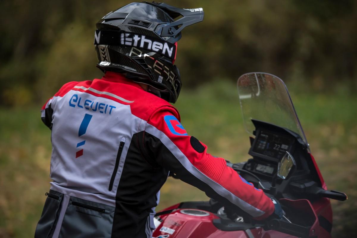 Vêtements moto Eleveit 2022