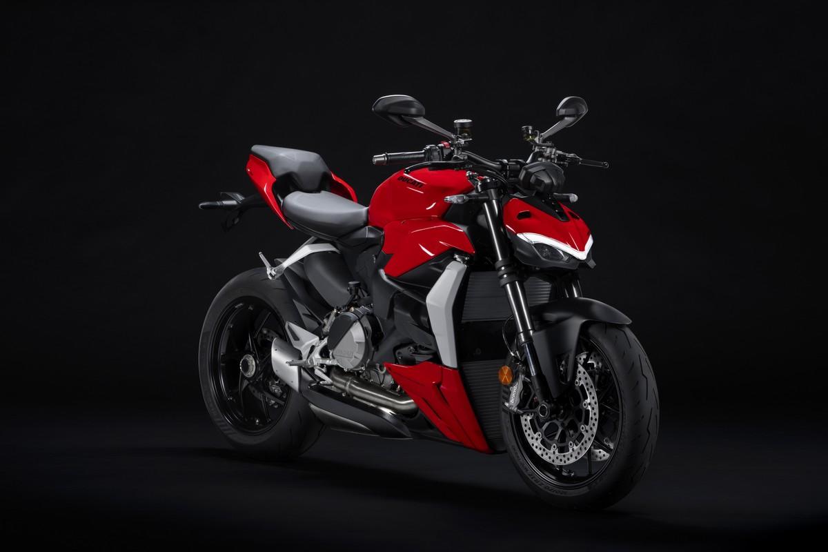 Ducati Street Fighter V2 2022