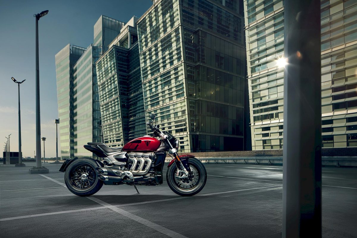 Triumph Rocket 3 R et GT édition spéciale 221