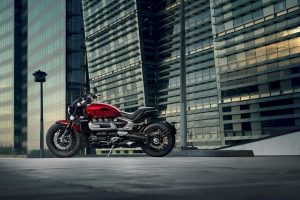 Triumph Rocket 3 R et GT édition spéciale 221 Triumph Rocket 3 R et GT édition spéciale 221