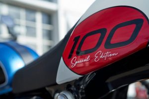 Triumph Thruxton RS Édition Ton Up 2022