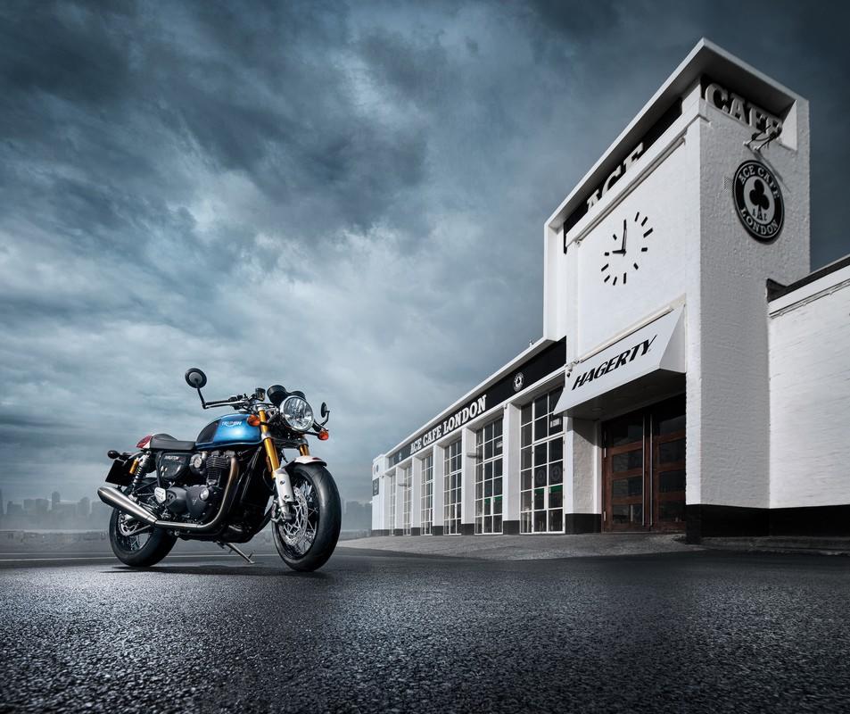 Triumph Thruxton RS Édition Ton Up 2022