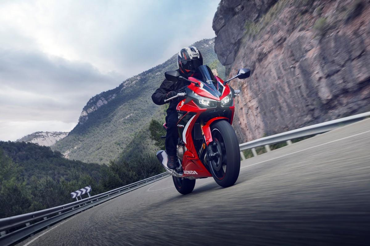 Honda CBR500R 2022