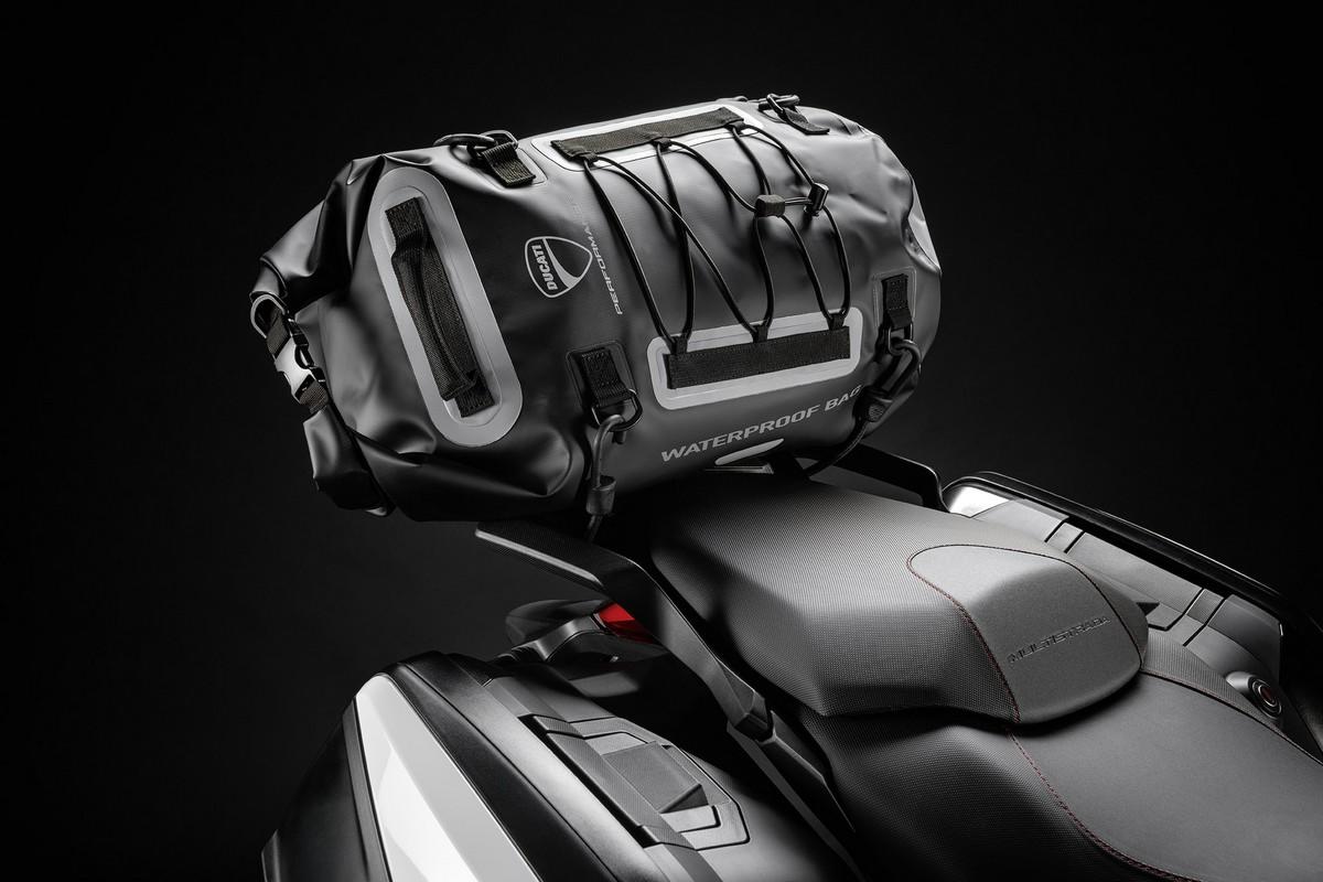 Accessoires moto voyage Ducati