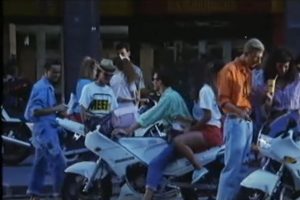 Gilera KZ 125 film Italien Fast Food paninari Gilera KZ 125 film Italien Fast Food paninari