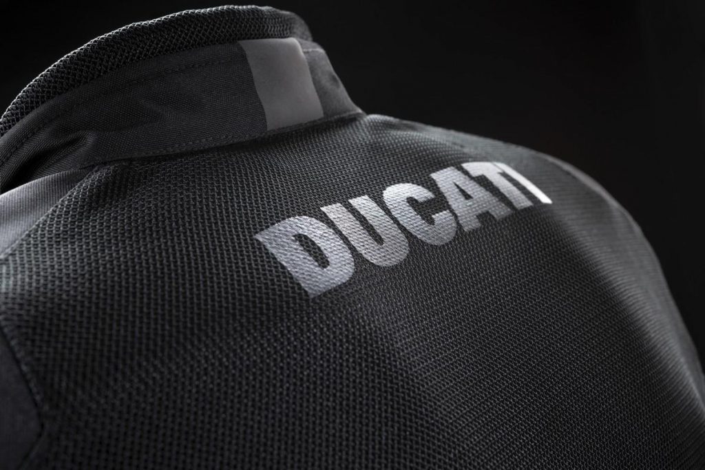 Blousons moto été Ducati : Speed ​​Air C2, Flow C3 et Tex Summer C2