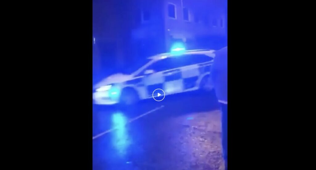 Cela ressemble à un accident mais c'est une folle dérive de la police britannique
