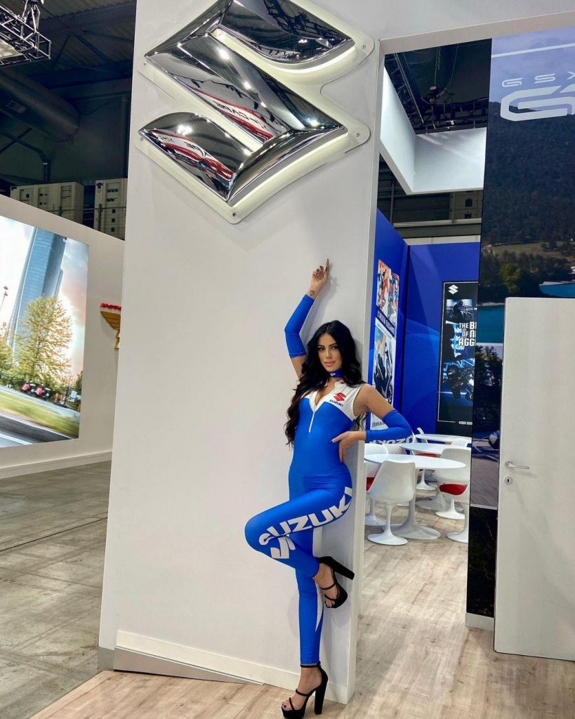 EICMA Girls 2021 : les plus belles filles du Milan Show d'Instagram