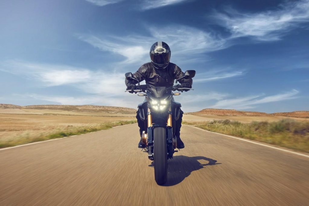 Honda CB500F 2022 : moteur brillant et grande agilité