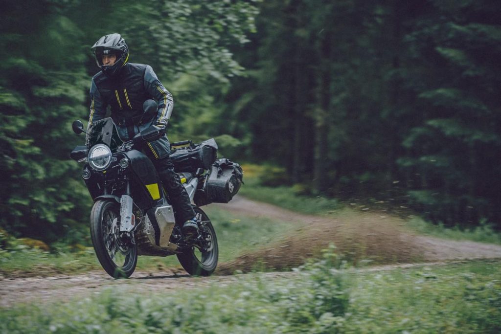 Husqvarna Norden 901: prix tout-terrain, rapide et amusant
