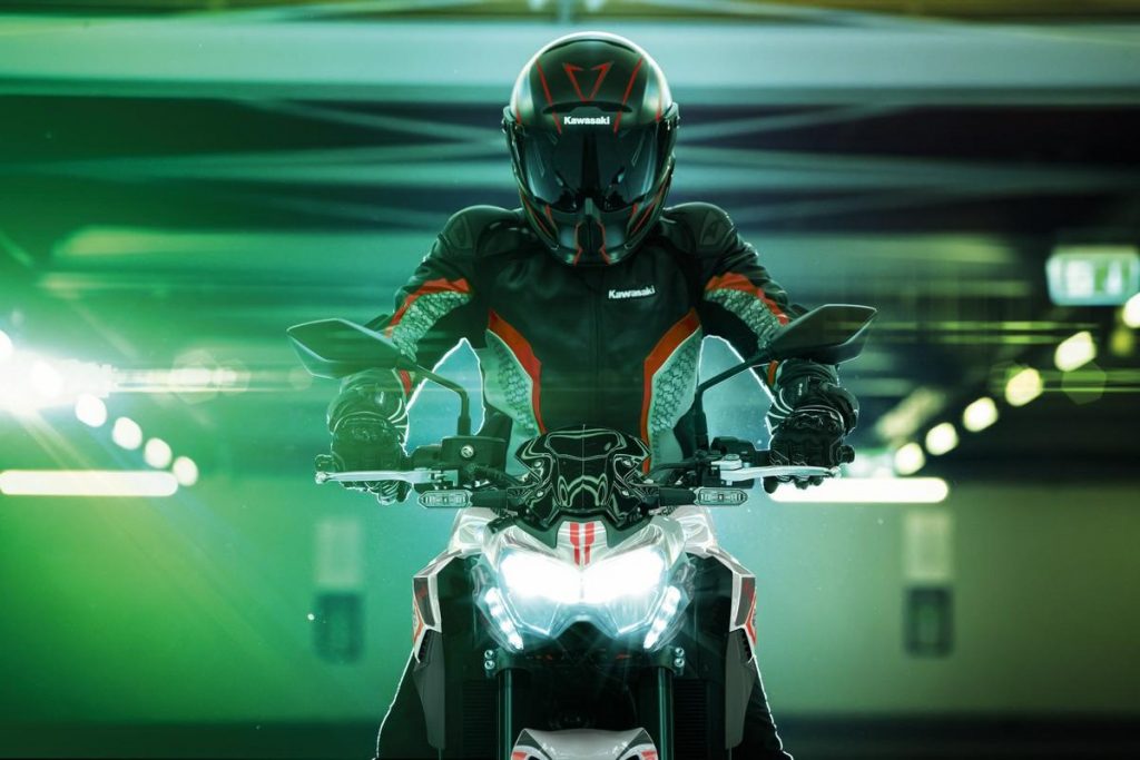 Kawasaki Z900 2022 : le supernaked pour dominer la route