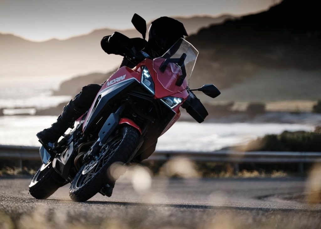 Moto Morini X-Cape 2022 : polyvalence et plaisir Made in Italy