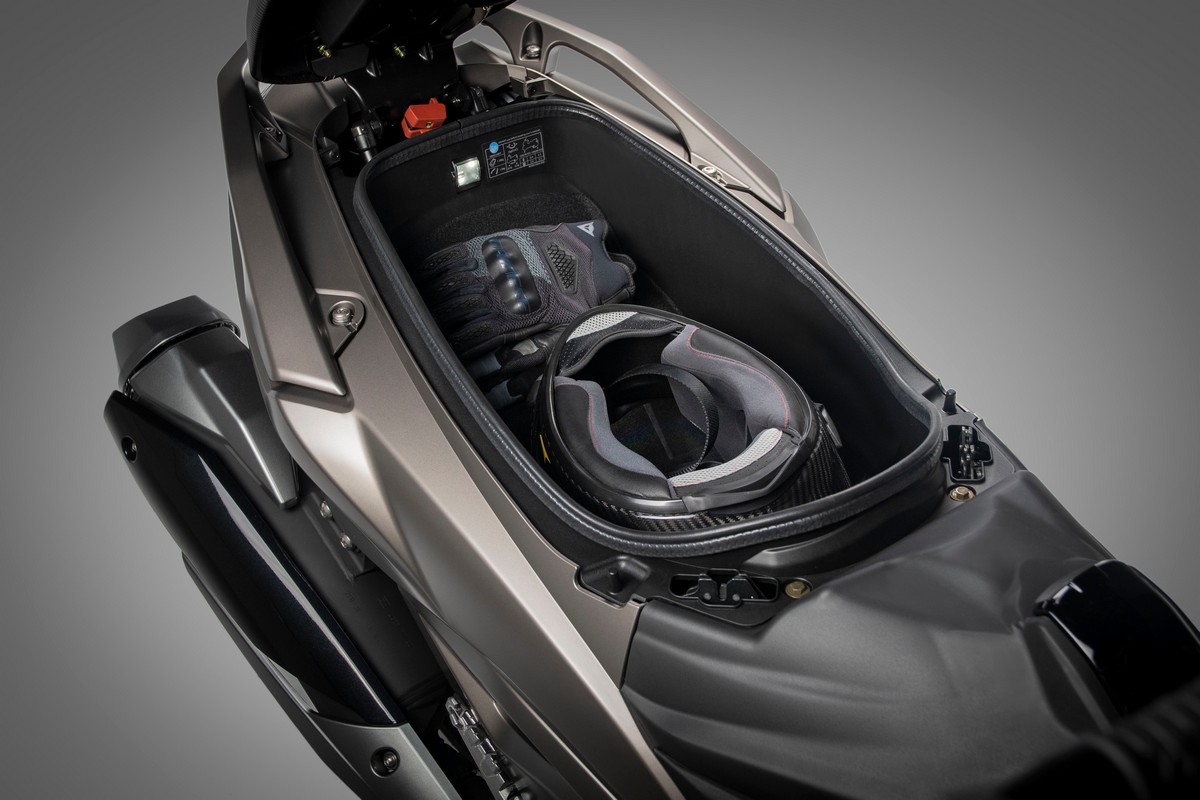 Kymco AK 550 ETS 2021