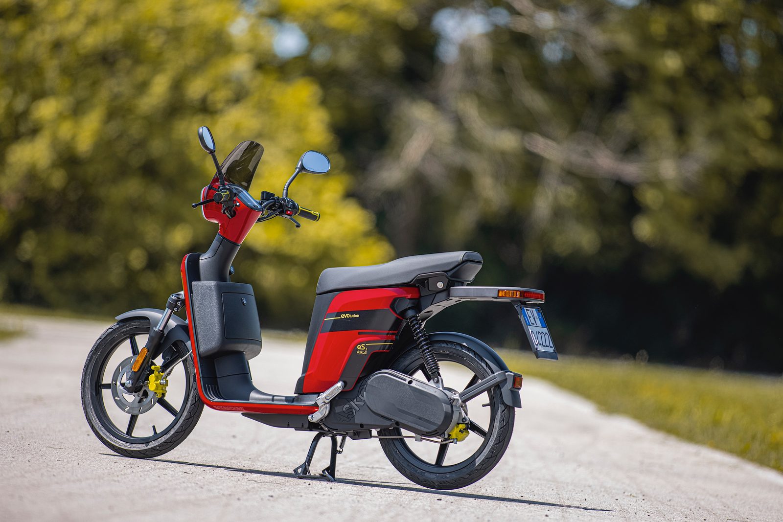 Trottinettes électriques Askoll MY2021