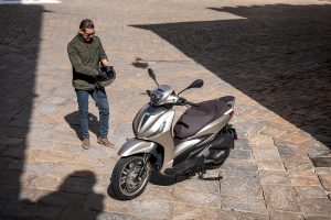 Piaggio Beverly 300 offres piaggio Piaggio Beverly 300 offres piaggio