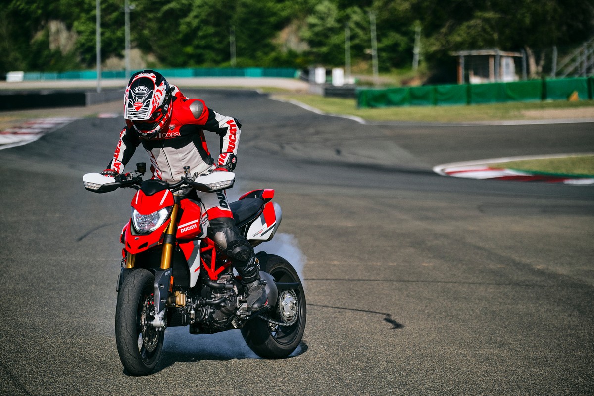 Ducati Hypermotard 950 2022