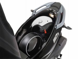 Piaggio MP3 300 hpe Piaggio MP3 300 hpe