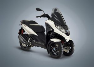 Piaggio MP3 300 hpe Piaggio MP3 300 hpe