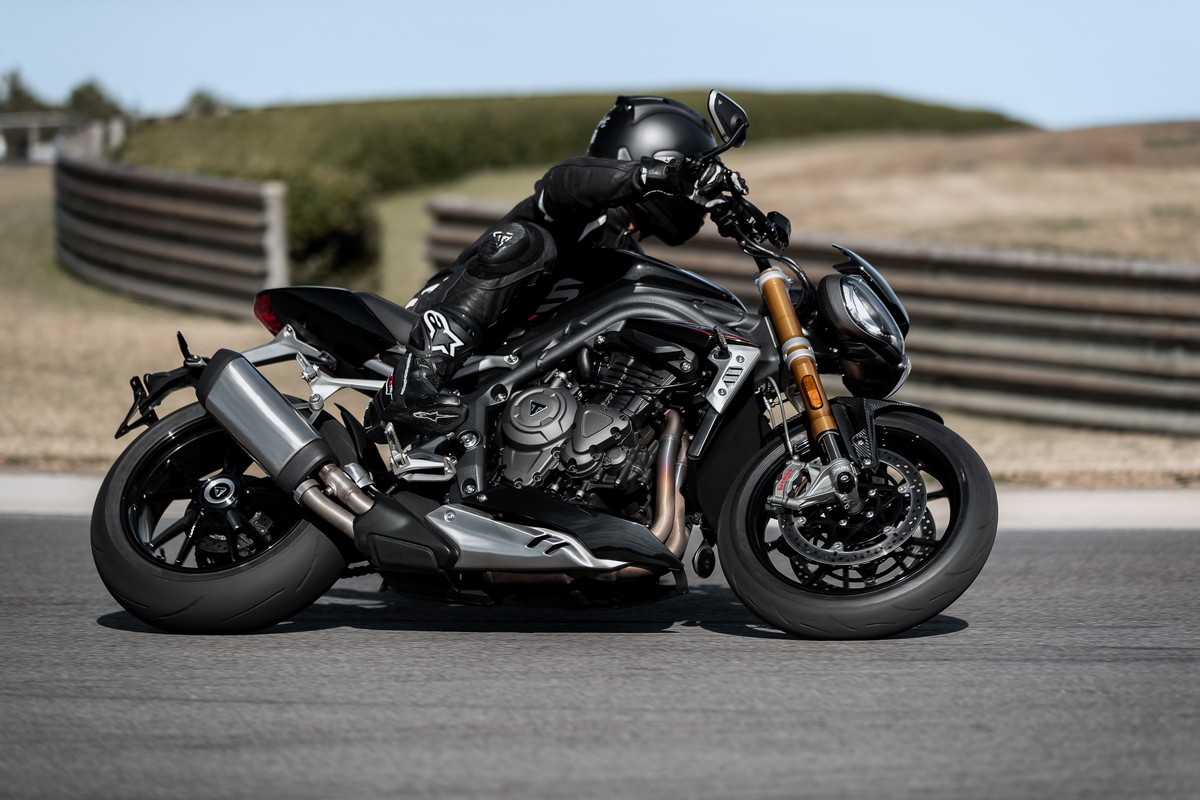 Triumph Speed ​​Triple 1200RS 2021