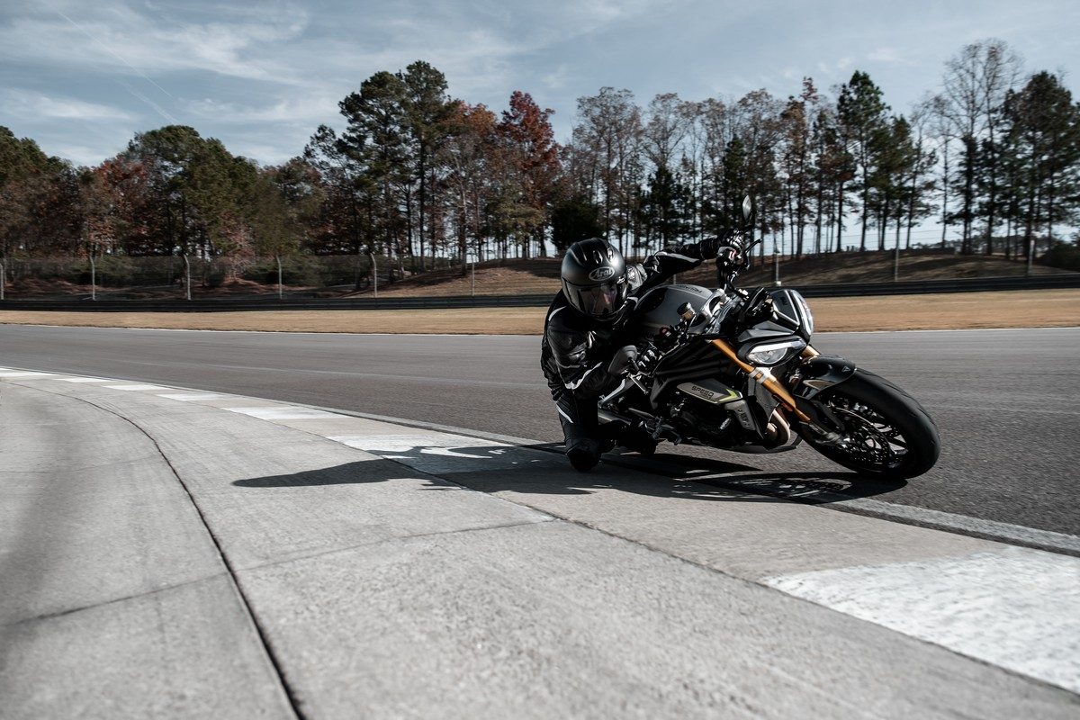 Triumph Speed ​​Triple 1200RS 2021