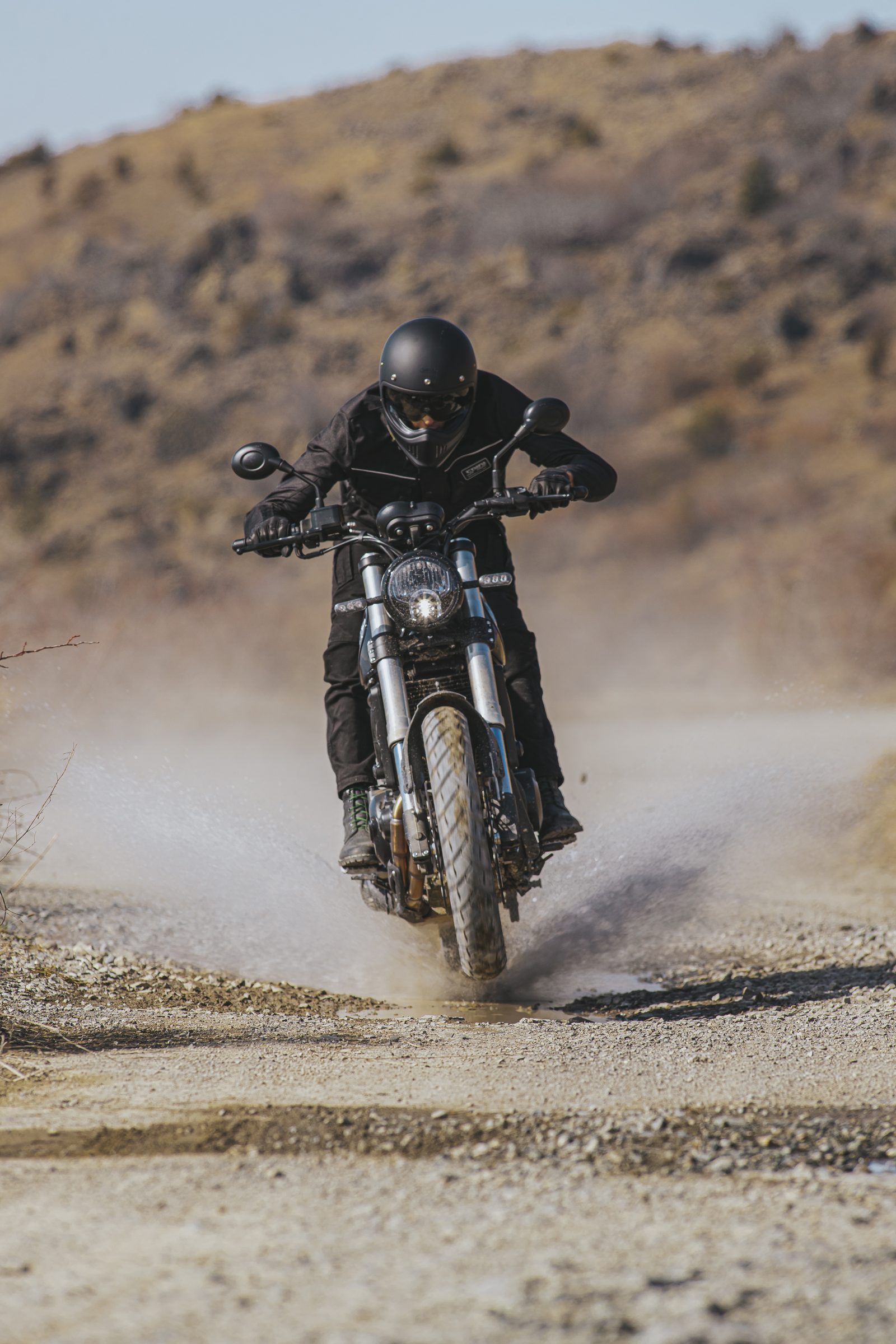 Sentier Benelli Leoncino 500