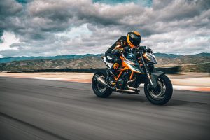 KTM 1290 Super Duke R 2021 KTM 1290 Super Duke R 2021