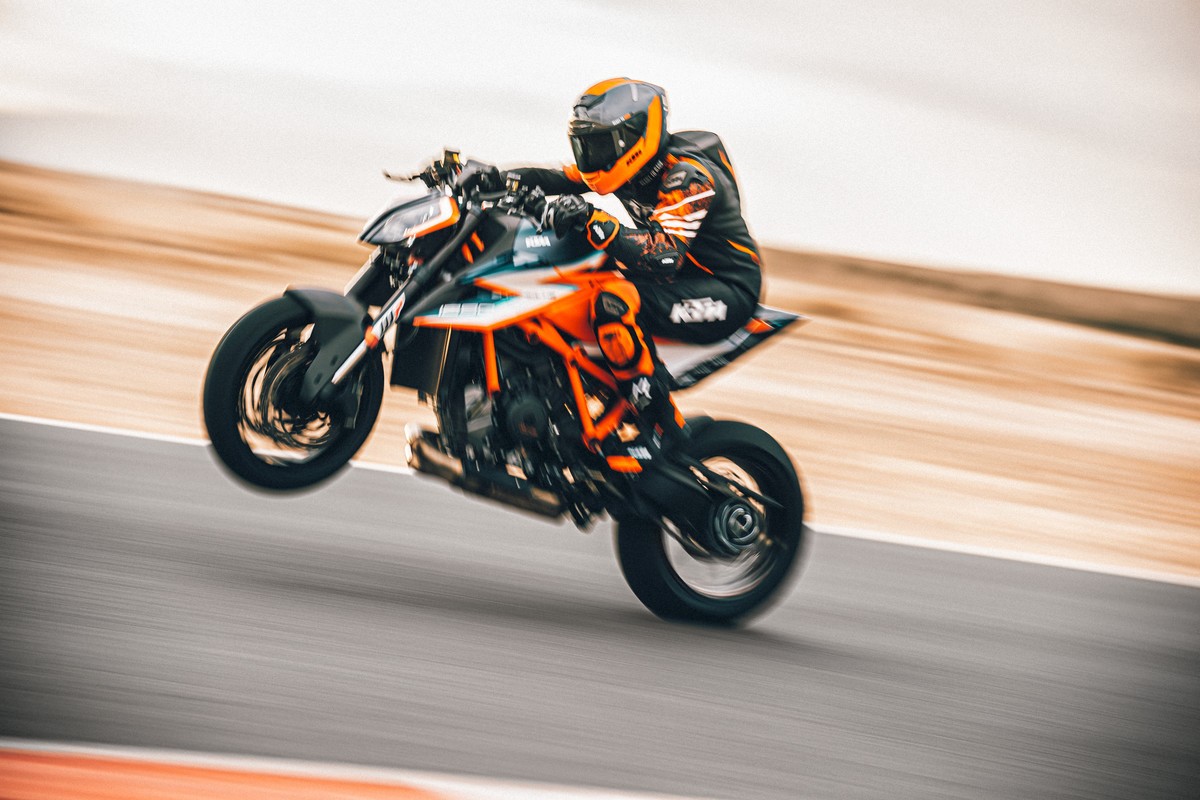 KTM 1290 Super Duke R 2021