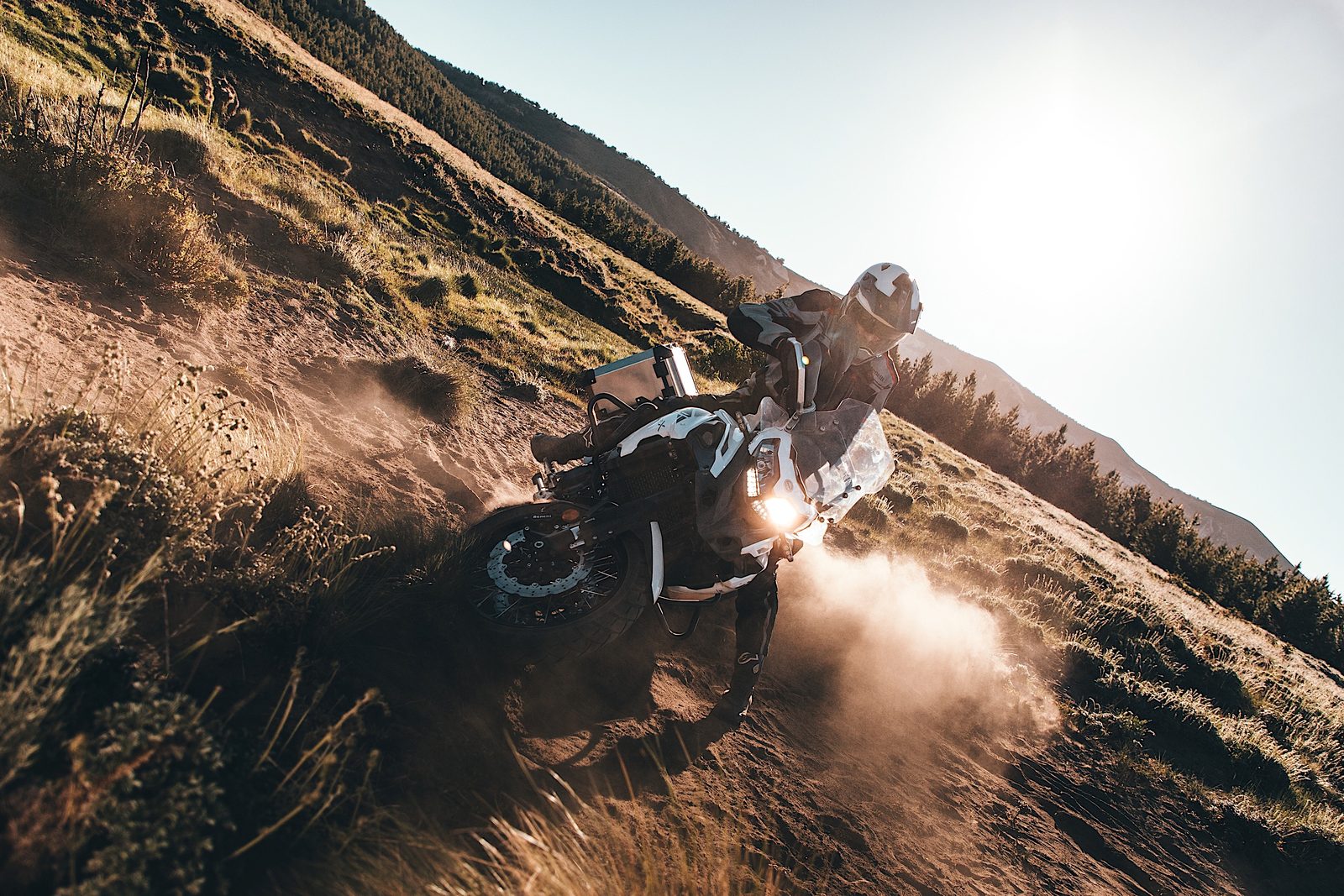 Benelli TRK 502X