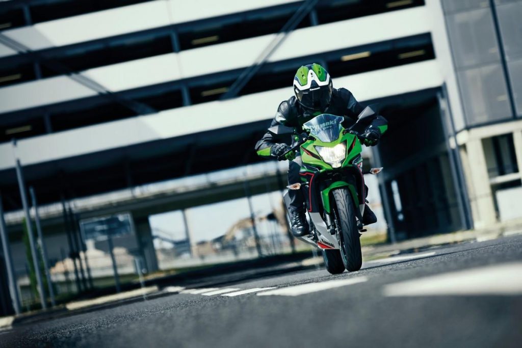 Kawasaki Z125 et Ninja 125 2021 : 125cc nues et supersport dévoilées