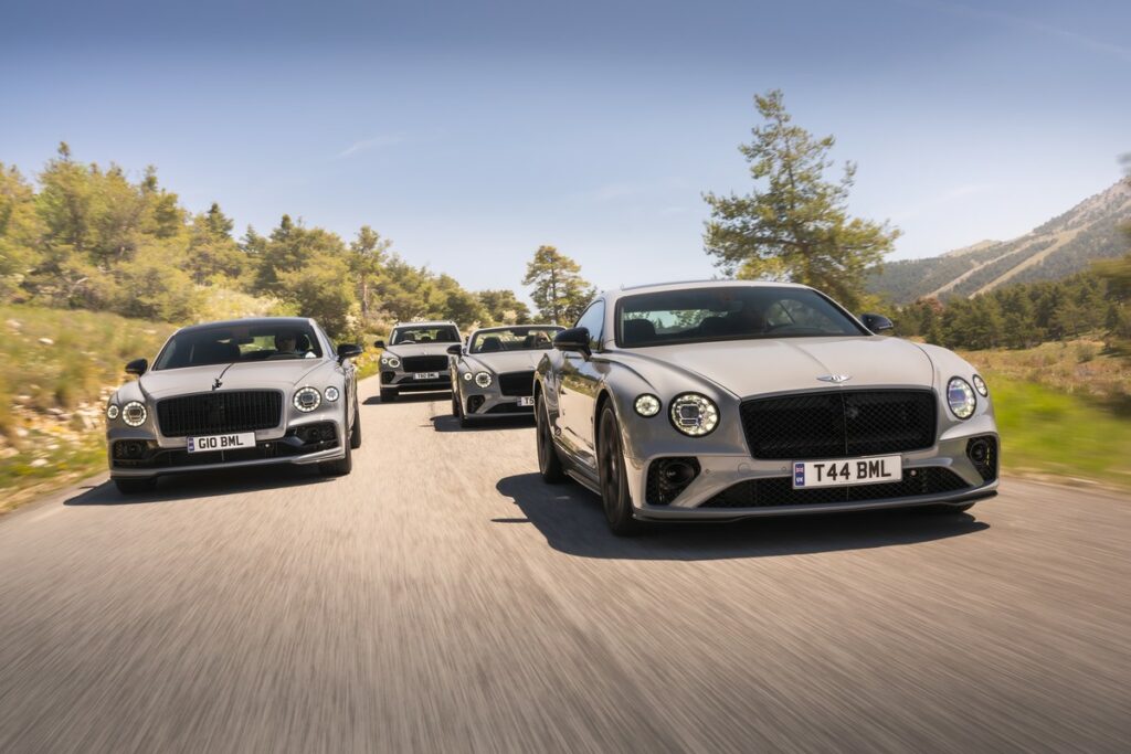La Bentley Flying Spur S fait ses débuts au Goodwood Festival of Speed 2022