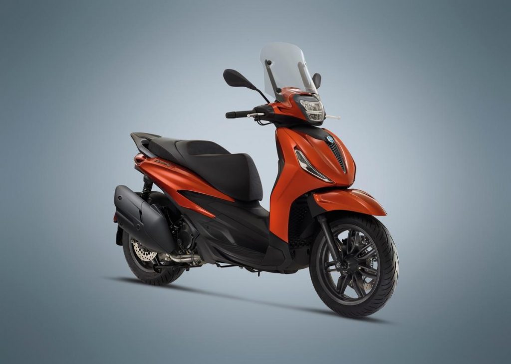 Nouveau Piaggio Beverly 2021 : nouveaux moteurs 300 et 400 CC Euro 5