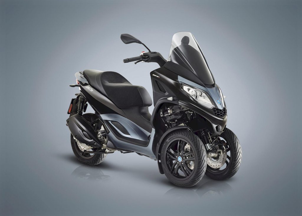 Piaggio MP3 300 hpe : le maxi scooter compact et dynamique