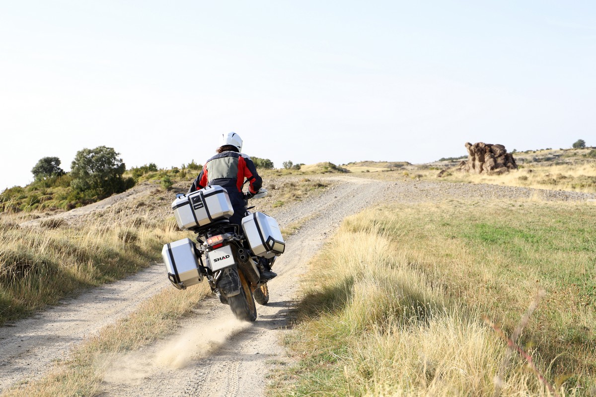 Valises et accessoires de moto Shad