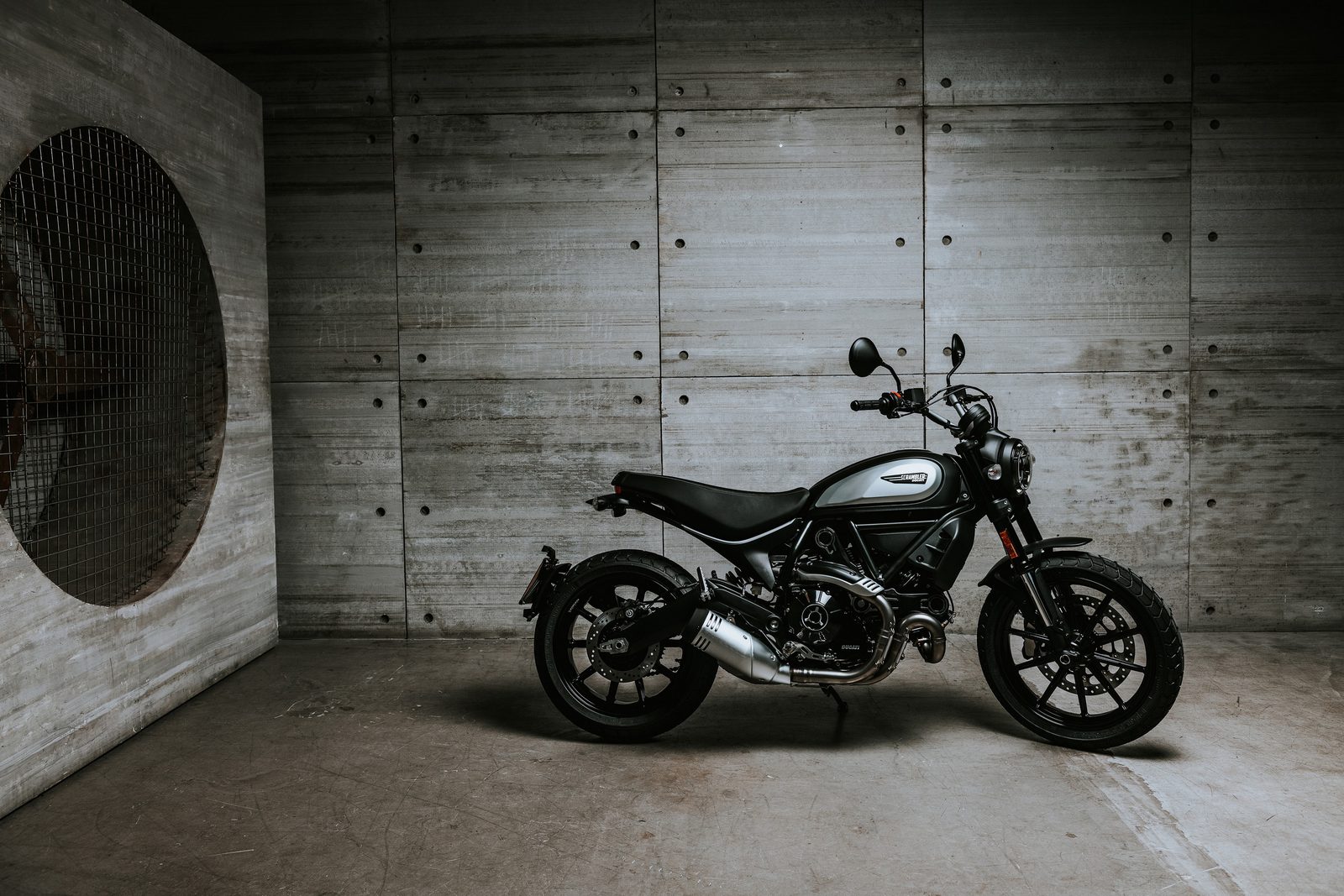 Ducati Scrambler Icon Noir 2021
