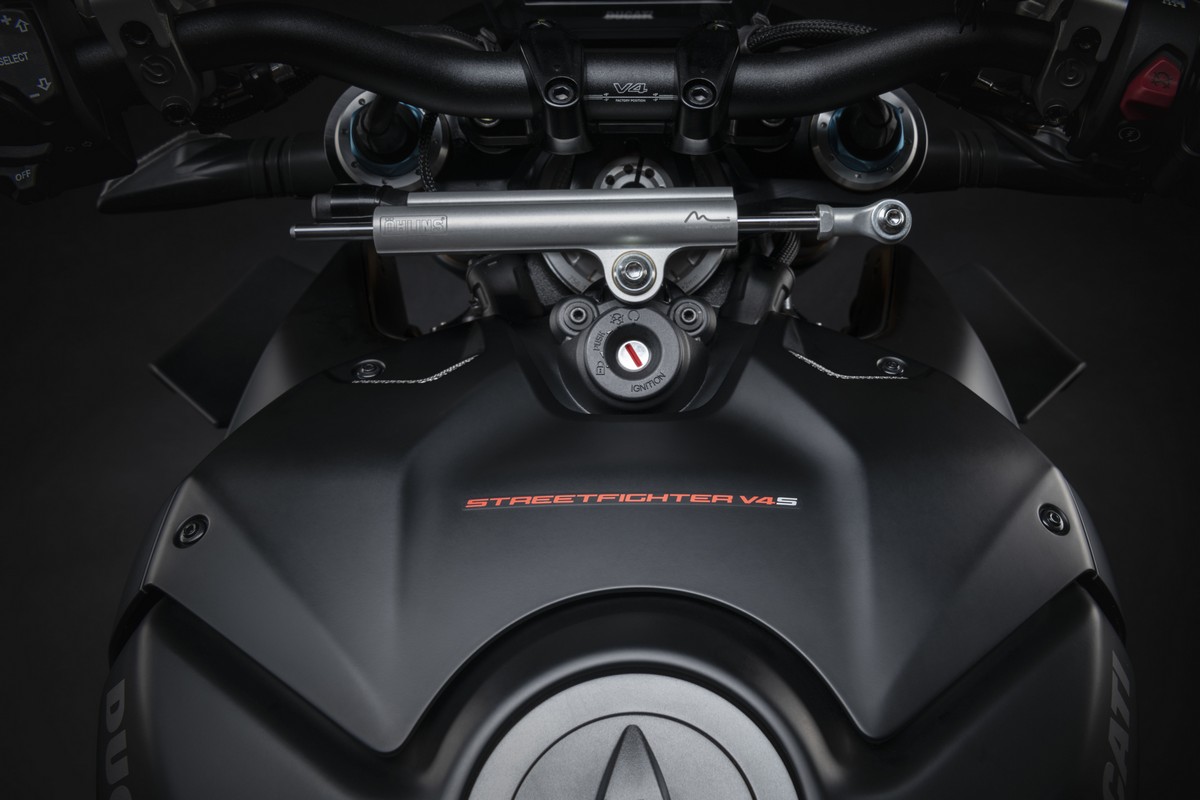 Ducati Street Fighter V4S 2021