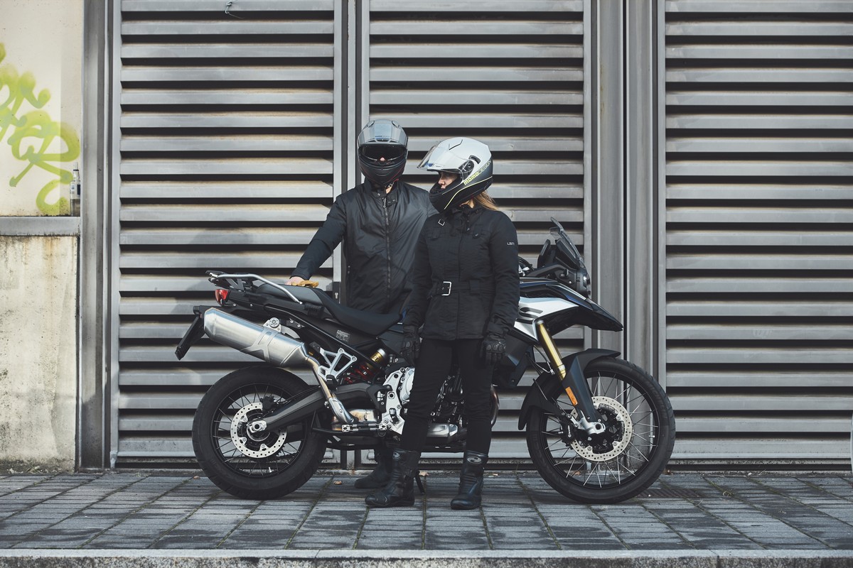 Momodesign Hornet