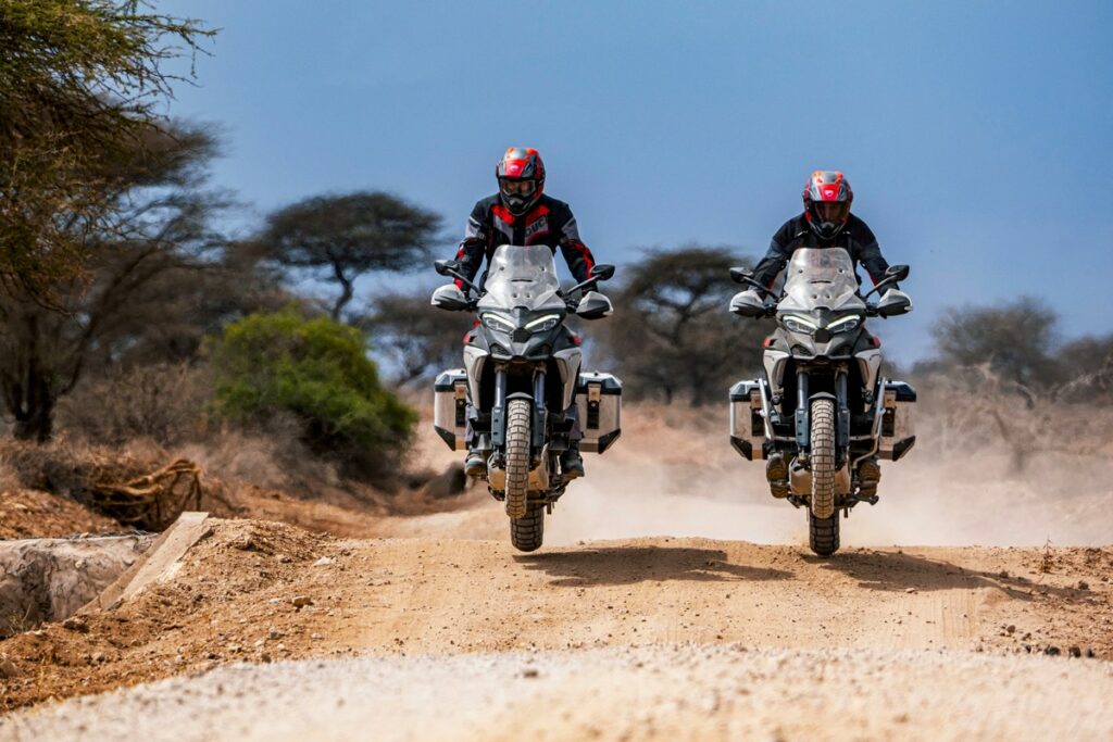 Ducati Multistrada V4 Rally 2023 : la moto pour voyager en couple
