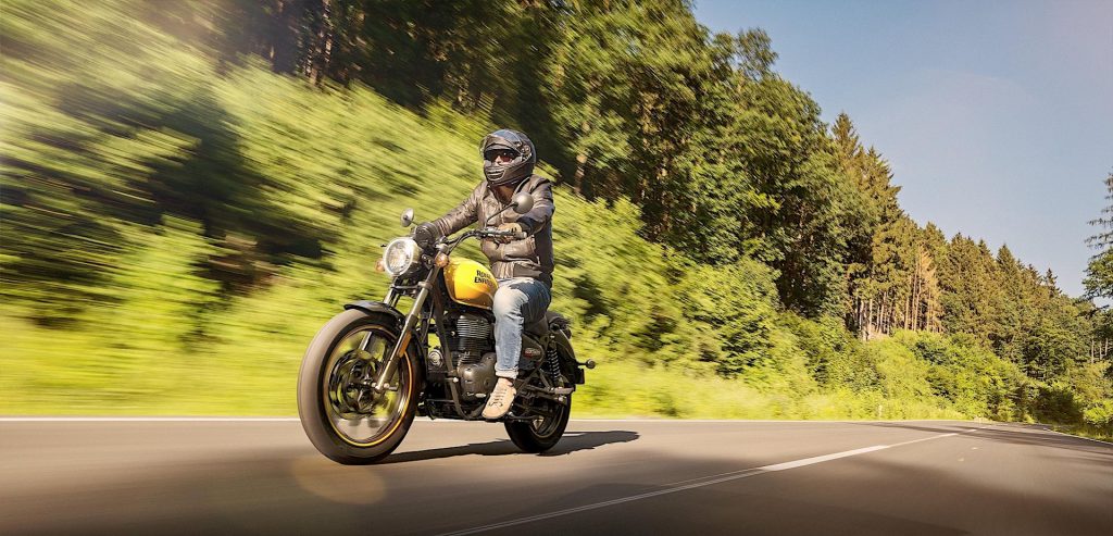 Royal Enfield Meteor 350 le croiseur avec navigateur pour 4 099 €