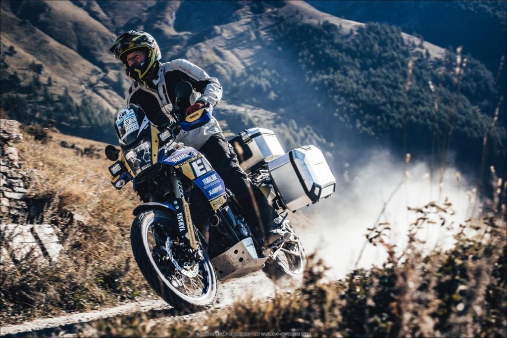 Valises et accessoires de moto Shad : la ligne Terra pour les aventuriers de la moto !