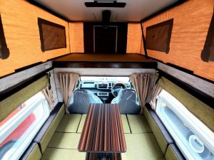 Comment transformer un Daihatsu Hijet en camping-car (2)